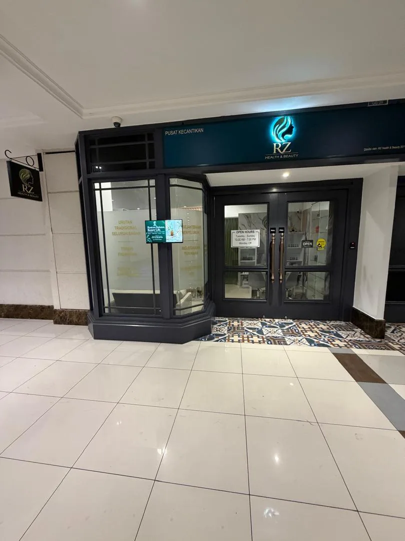 RZ Health & Beauty storefront at Menara Shaftsbury, Putrajaya
